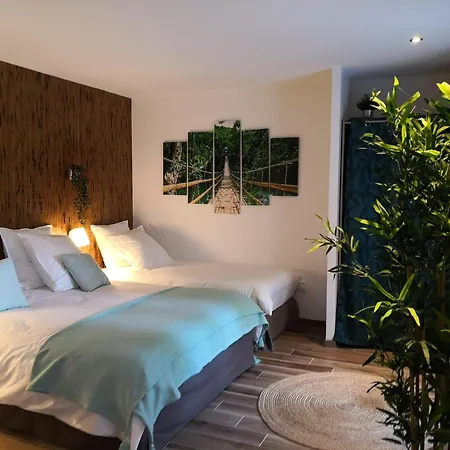 L'annexe Adamoise 3*